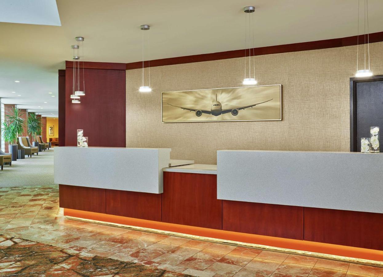 Hotel Doubletree By Hilton Houston Intercontinental Airport Exterior foto